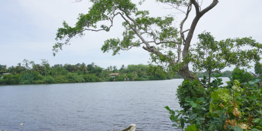 Koggala Lake bare land