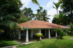 Colonial bungalow in the hills