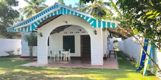 5-Bedroom Family Home in Unawatuna