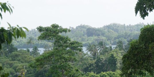 Kathaluwa land with Lake views