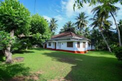 A Well-Maintained Deco Style House For Sale