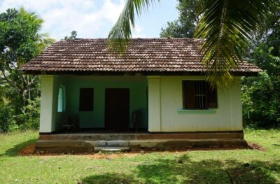 Ahangama Land With Old House For Sale by Lanka Island Properties