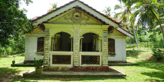 Colonial House Restoration in Midigama