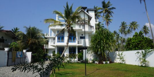 Kathaluwa newly built house with sea views