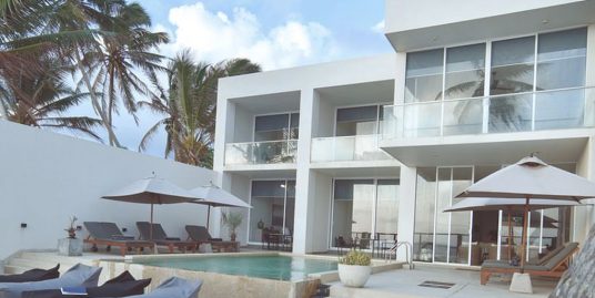 Luxurious Beachfront Villa For Sale In Ambalangoda