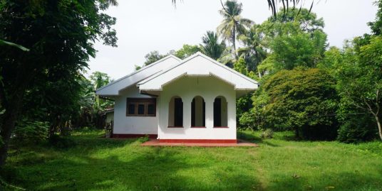 An opportunity to own a 32-perch property in Welhengoda