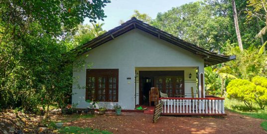3-Bedroom House with Flexible Living Spaces for Rent