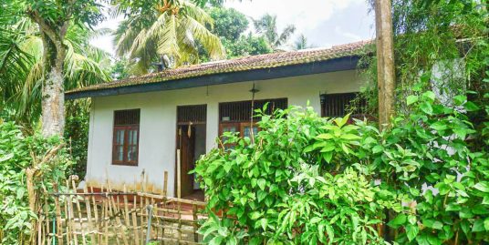 15P Residential Land with House Near Kabalana Beach
