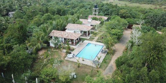 Fully furnished 3 cabanas in Talpe