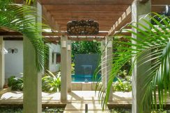 f8104b77-edd4-4cf0-8dc9-cc01459272b3