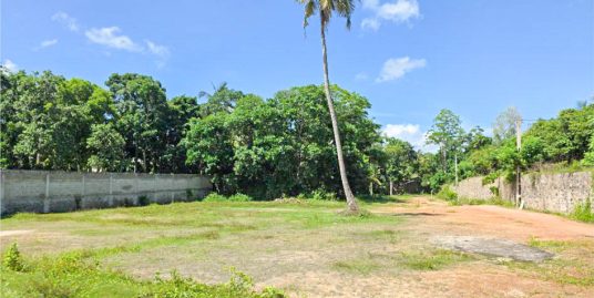Kathaluwa – 45 Perch Bare Land for a Private Villa or Hospitality Concept