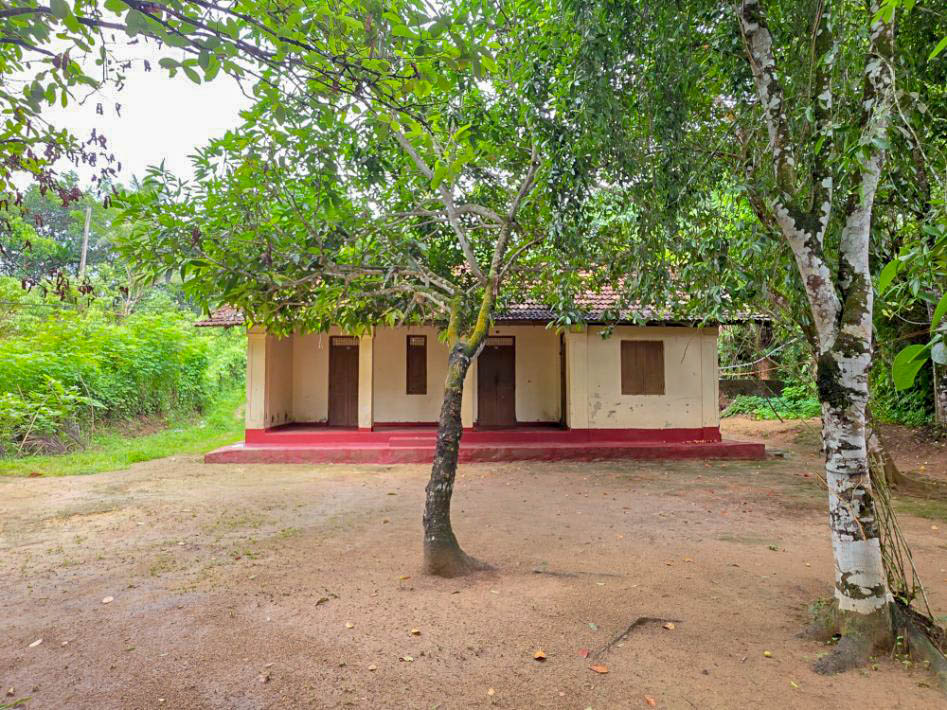 Weligama Land with Existing 70-Year-Old House