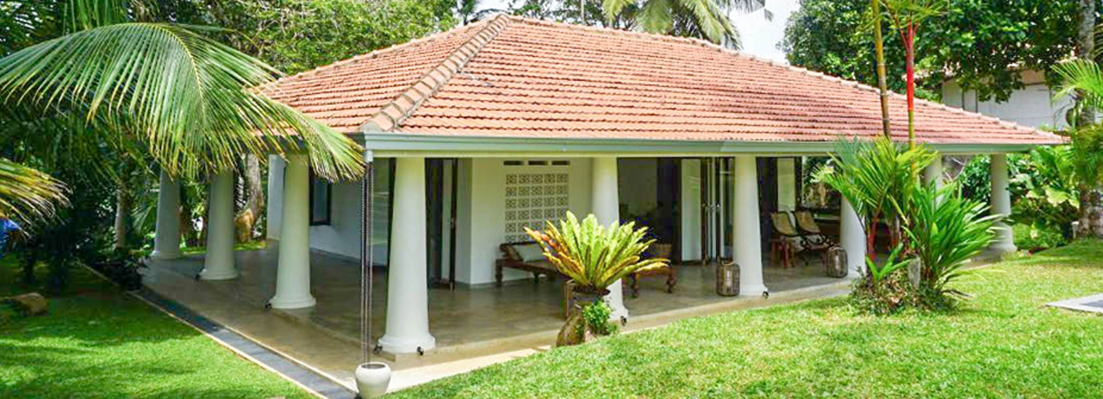 Colonial bungalow in the hills